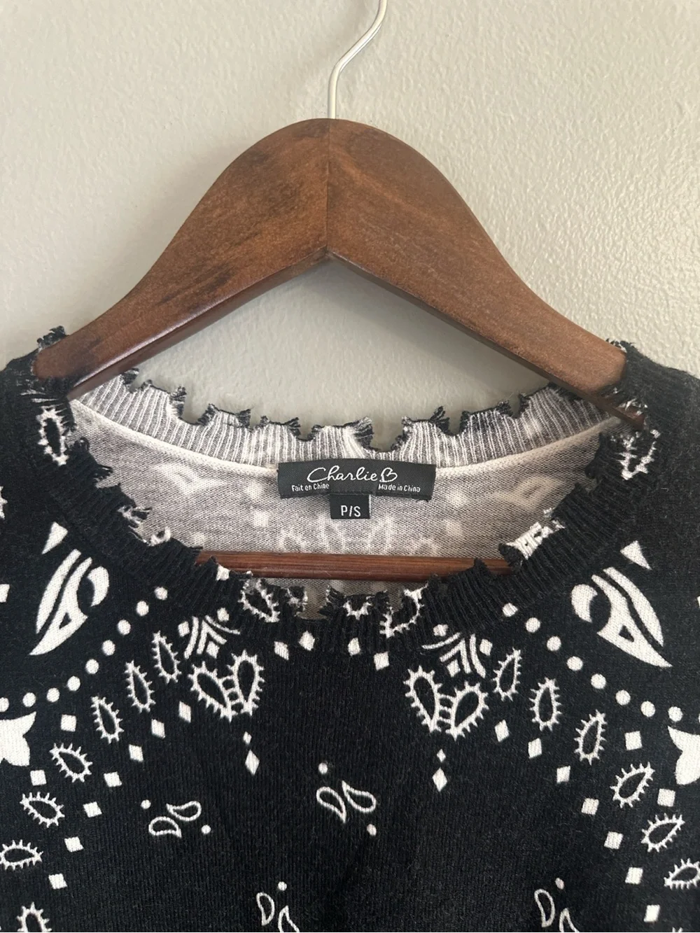 Charlie B Bandana Print Distressed Knit Sweater Black White Frayed Trim S